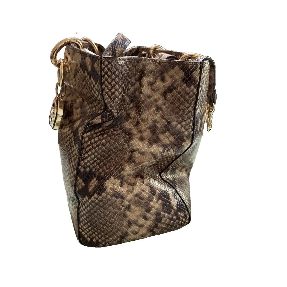 Michael Kors Cynthia Medium Satchel Python Leather Purse EUC Includes Dust Bag - Picture 5 of 9